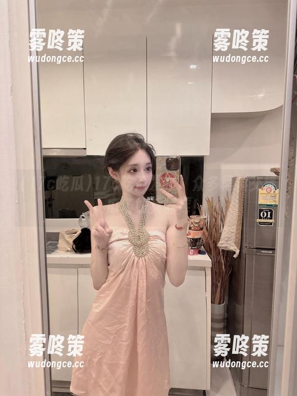17c吃瓜发布：众多黑料交锋，瓜场如兵器库！