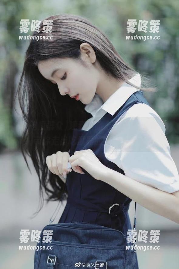 17吃瓜群众 观看在路上,17吃瓜群众带你走出吃瓜界的奇妙路线!