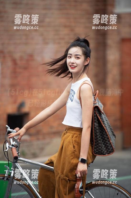 在51cgfun网页营业，我脑海中已经形成了“吃瓜神经”。