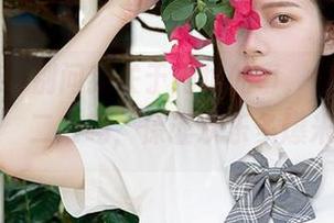 别问我关于网址的事，快扫‘51吃瓜’二维码，保证欢乐多爆米花！