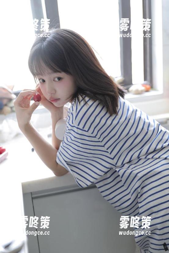 最新哔哩哔哩，51吃瓜网老师们竟然还会……这画面太美不敢看！