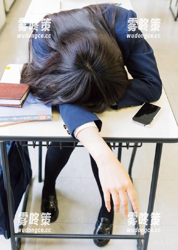 登录“51吃瓜网”，满满的最新瓜等着你来一探究竟！