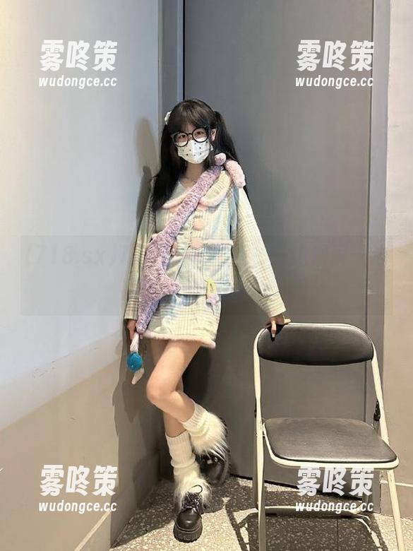 718.sx苹果版，一边滑屏一边摸索我的心里OS。