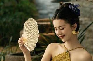 在718sx娱乐在线，瓜打着遮阳伞，故事却在日常慢慢发酵。