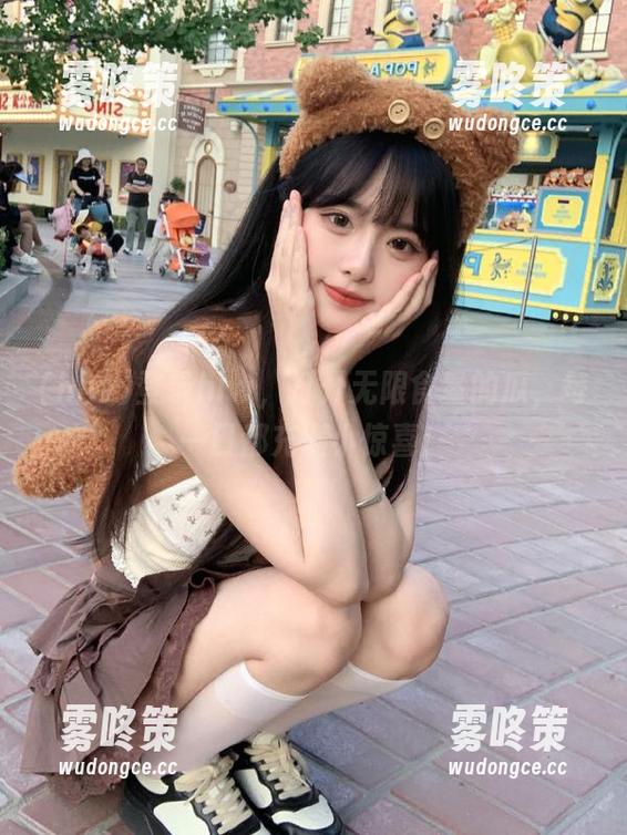 登录hlw，打开无限食量的瓜，每一口都充满小惊喜！