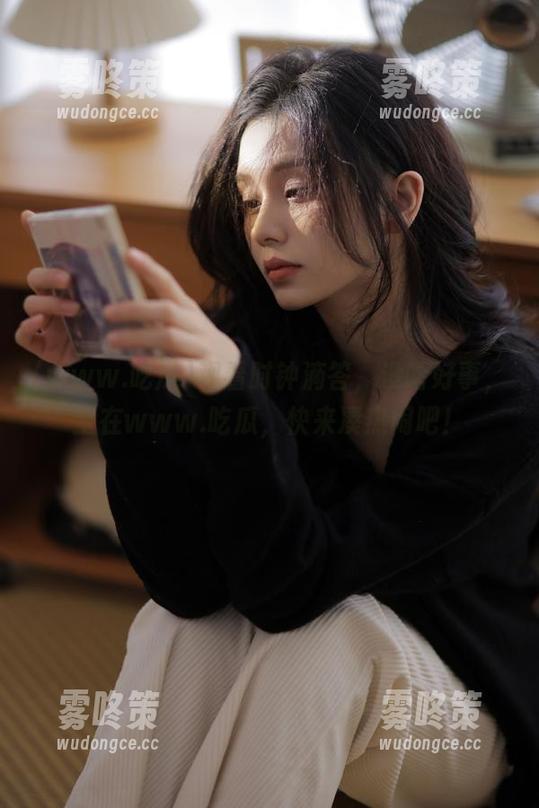 观看时钟滴答，没啥好事，全在www.吃瓜，快来凑热闹吧！