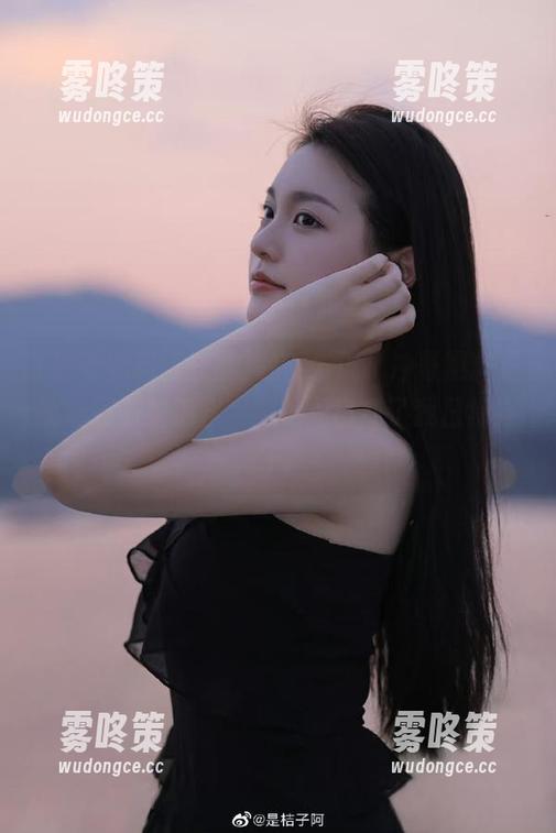 忽然发现，冲哥黑料正能量更新如潮水，网址入口成了我日常导航