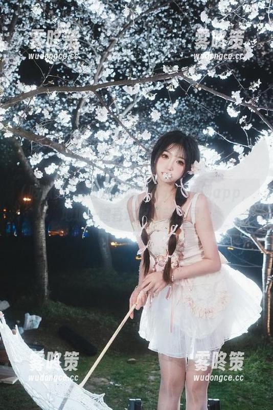 孤独的夜晚，打开吃瓜网app，地址一键直达吃瓜新世界。