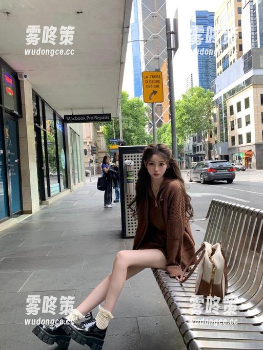 当朝阳遇上“吃瓜网”，登录一键收获无尽惊喜！