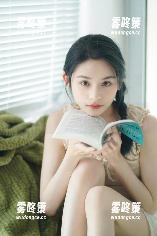 吃瓜网等你登录，直面不雅照网暴，这娱乐圈没谁能逃！