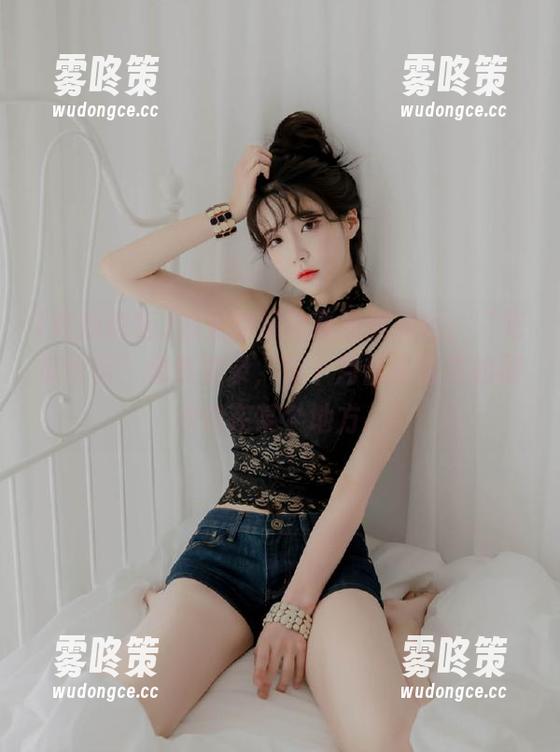 崩溃的瓜的氛围满满的：“吃瓜论坛”悄然登录，每个月都是隐形的剧本停在某个地方。
