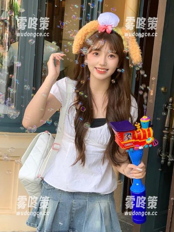 天天吃瓜网发布：那位博主又双叒叕“吃瓜”了，真的是吃得让人心疼！