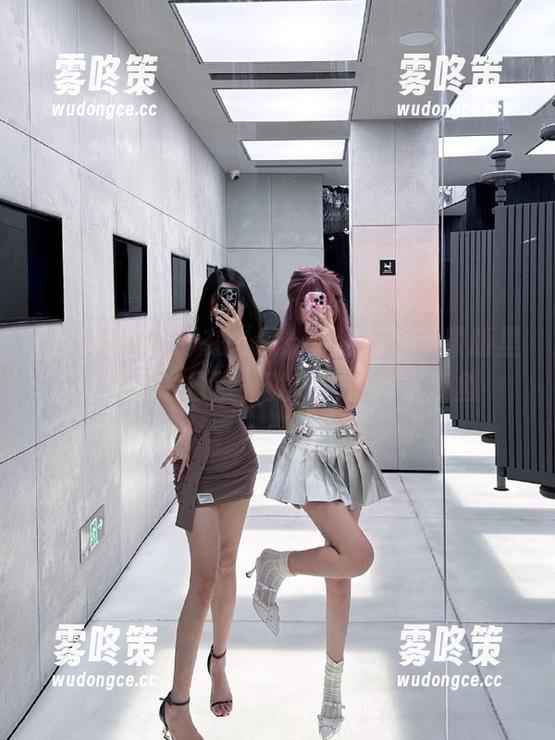在“黑料传送门”苹果版里，我们的日常，就是吃瓜浑水摸鱼