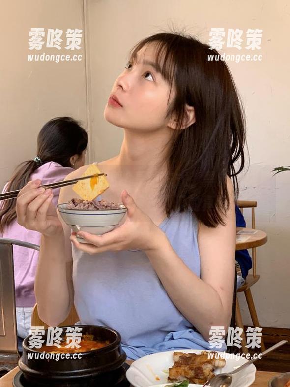 黑料正能量 迷路是过去式,黑料正能量苹果版带你快速找到瓜的真谛!