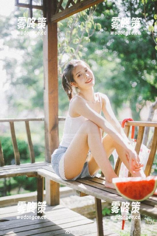 黑料正能量 欢迎加入黑料正能量,永不迷路的吃瓜大派对,免费版随便看!
