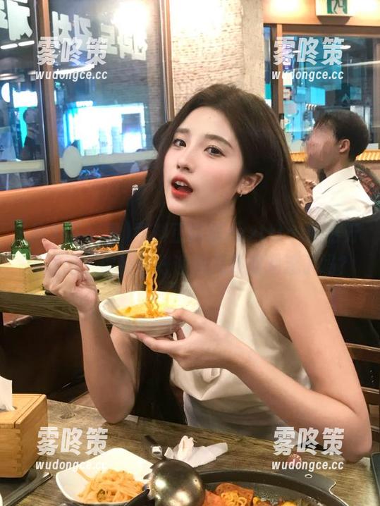 黑料正能量zzztttapp打开传送门，你准备好迎接八卦的潮流了吗？