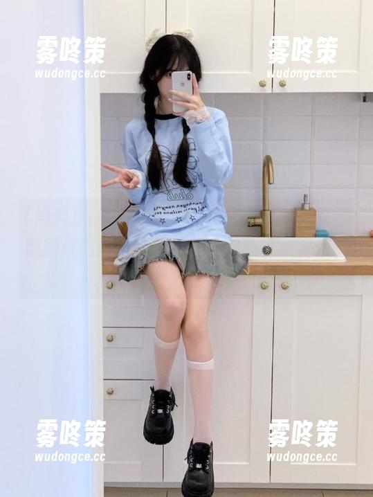 黑料正能量，入口一滑就追随网红们的跌宕起伏，我的心情跟着起伏！