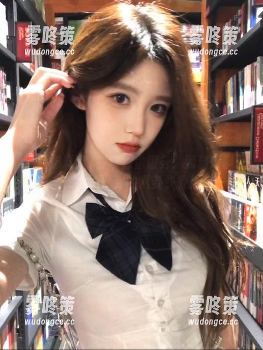 在线为你服务：黑料爆料网，快速聚到的八卦快餐！
