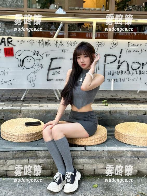 黑料网 苹果版黑料网入口——拯救无聊度爆表的你,快吗你说!