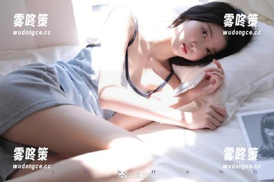 黑料网 黑料网这网站,白天吃瓜,晚上追新,根本没得休息的机会。