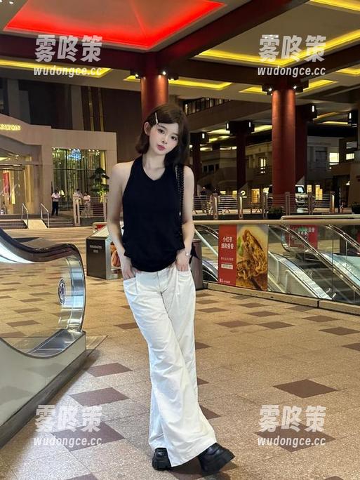 冲刺下载黑社料：让你的ios也跟上当下最热的八卦潮流！